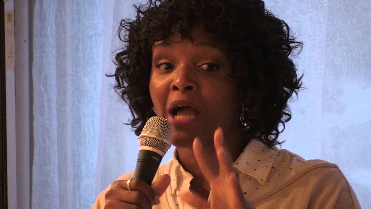 Conservative commentator calls for rejecting Muslim immigrants May 5, 2016