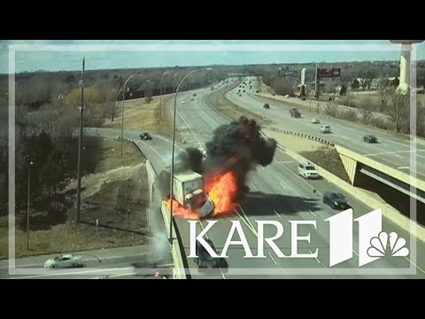 MnDOT camera captures moment vehicle slams into box truck