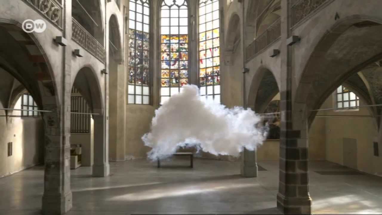 Dutch artist Berndnaut Smilde | Euromaxx