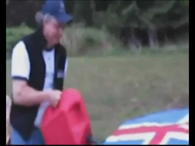 Bonfire Lighting goes Wrong, Why burn the Flag of Iceland?